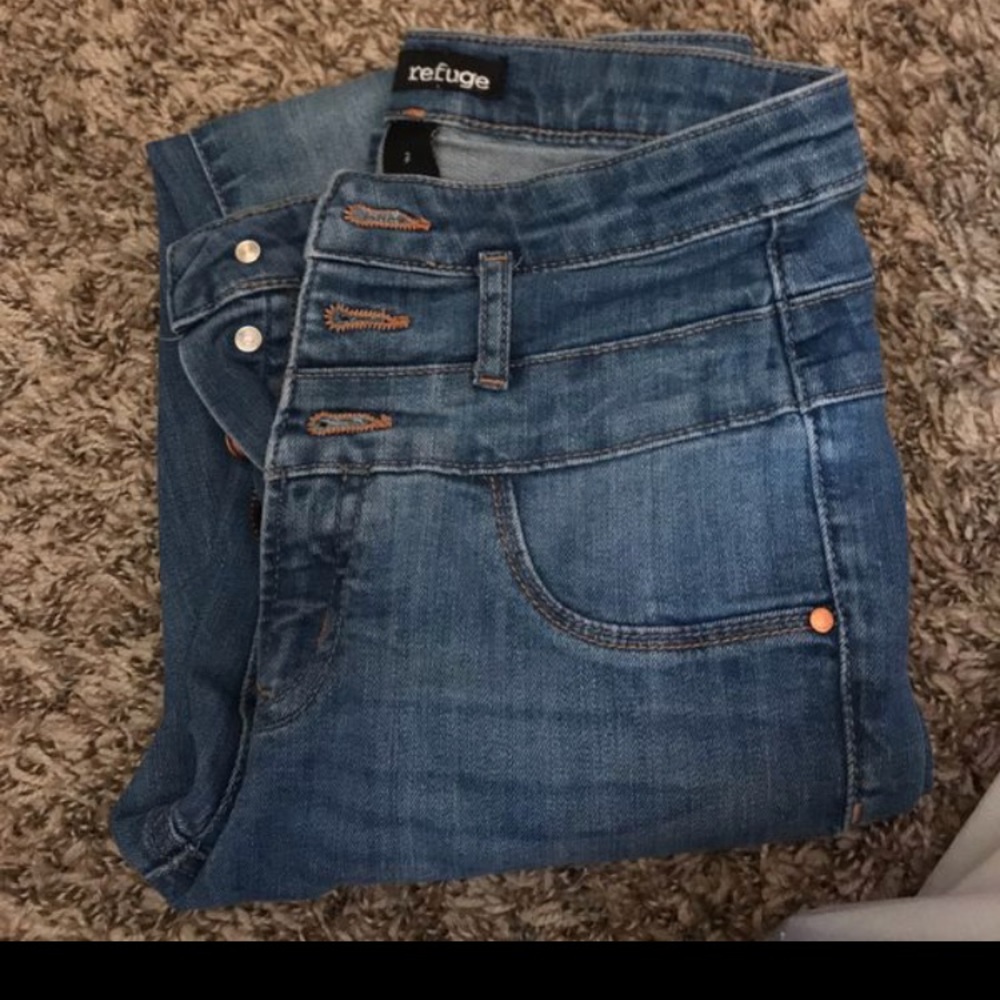 High waist jeans